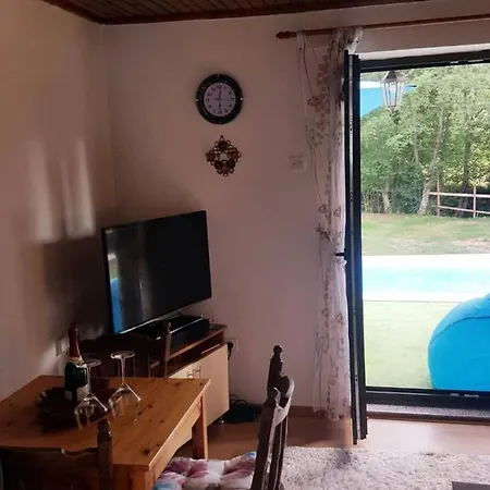 Vikendica Oaza Mira- Kuca Sa Bazenom *