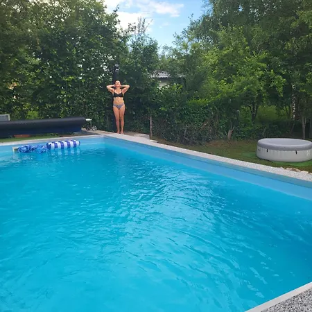 Vikendica Oaza Mira- Kuca Sa Bazenom *